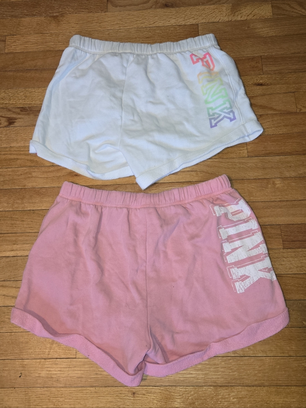 PINK Victoria's Secret White and Pink Lounge Short Set - Meduim